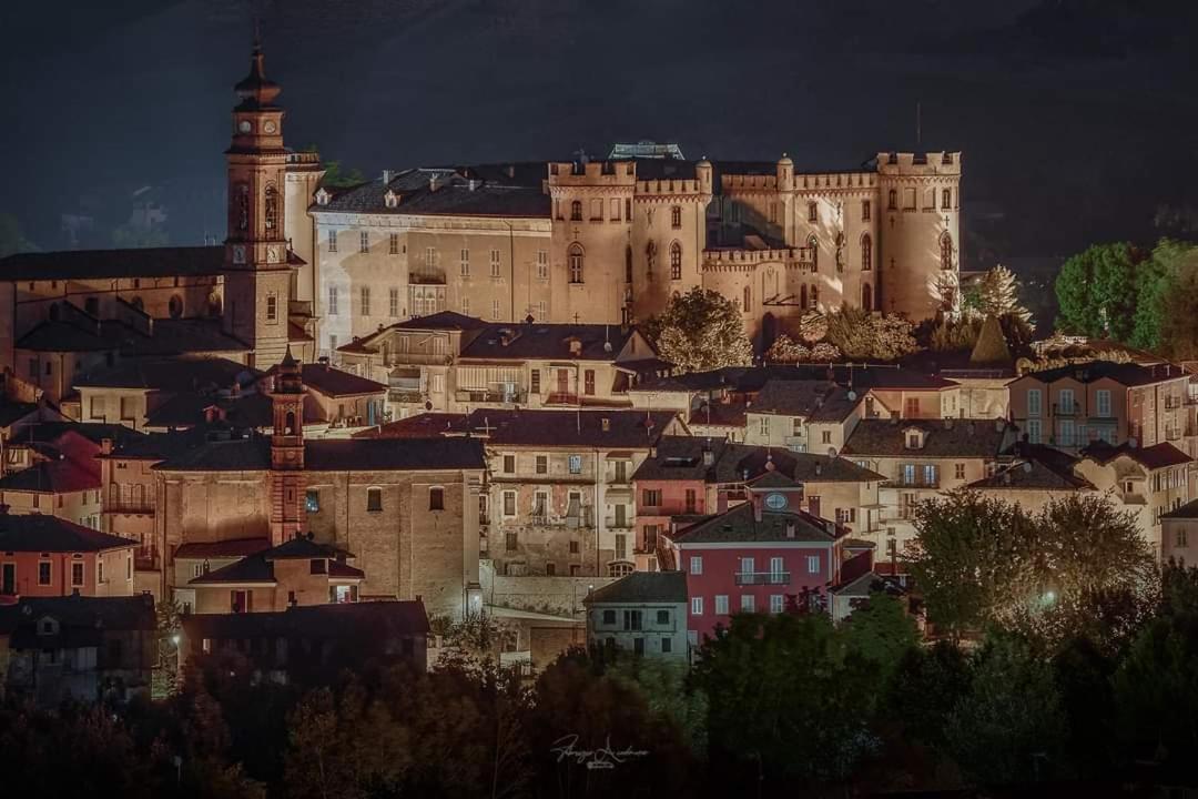 La Rocca Di Efisio Aparthotel Costigliole d'Asti Bagian luar foto