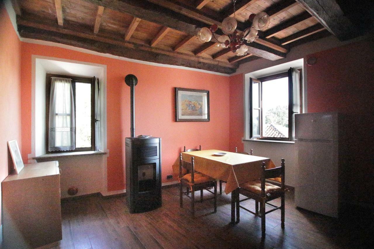 La Rocca Di Efisio Aparthotel Costigliole d'Asti Bagian luar foto